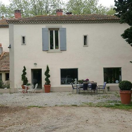 Hotel Manoir en Crau à Arles Extérieur photo